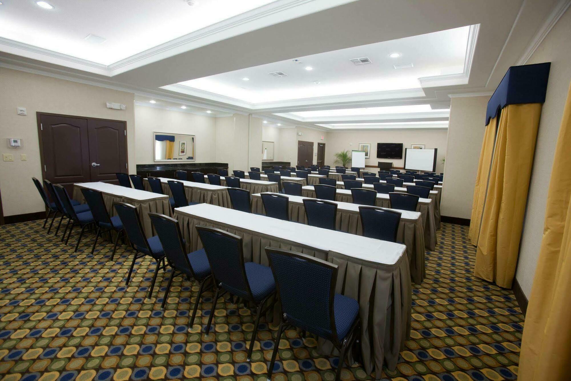 Hampton Inn & Suites Dallas I-30 Cockrell Hill, Tx Einrichtungen foto